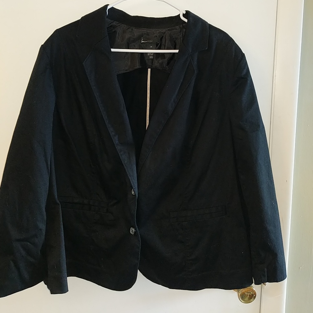 Black lightweight blazer